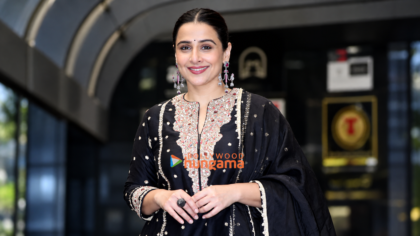 AI-modified archive portrait of Vidya Balan at November 2024 Bhool Bhulaiyaa 3 interviews; original photograph 2024-11-09, not the reported event.