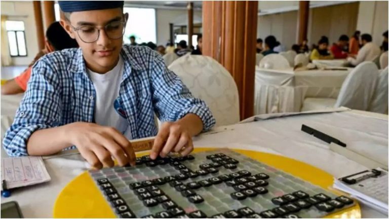 “Pakistani prodigy Bilal Asher leads surge in Scrabble popularity among youth, shaping future champions in Karachi”